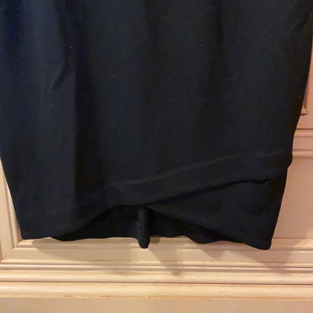 Express Midi Tulip dress - Picture 3 of 8